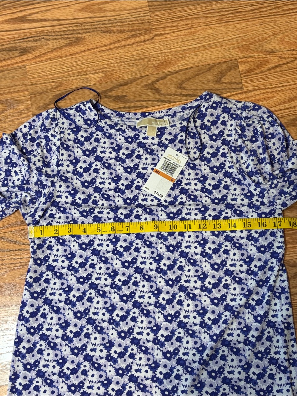 Purple Michael Kors Flower Top, bell sleeves - Picture 7 of 9